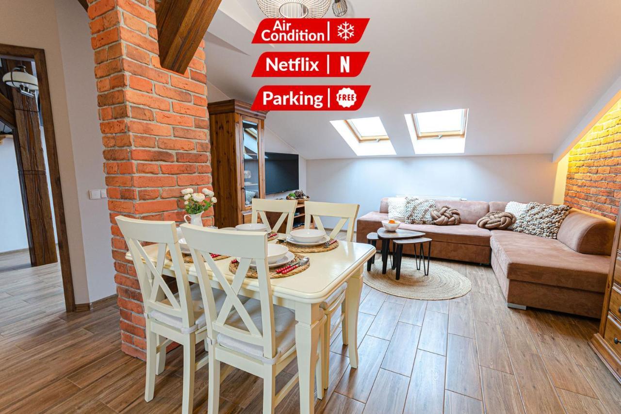 Bronowicka Premium Apartment - 52M2 With Private Parking كراكوفيا المظهر الخارجي الصورة
